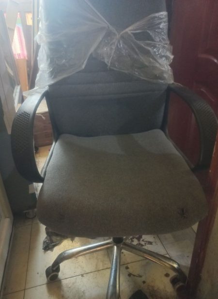 የቢሮ ወንበር